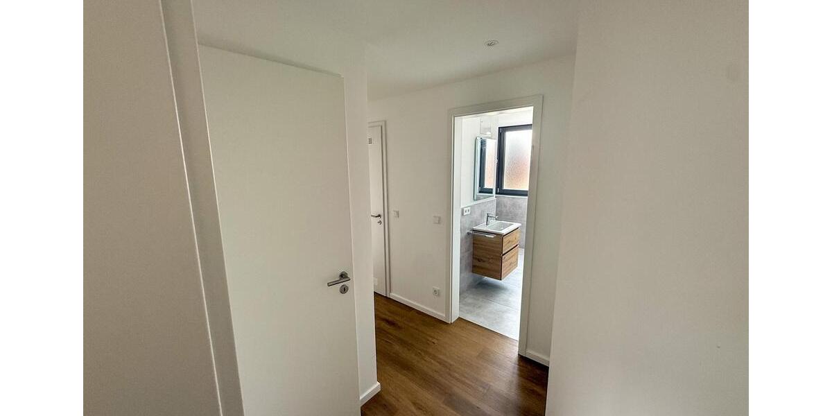Dachgeschoßwohnung Nürnberg Herrnhütte - 4 Zimmer, 121 m&sup2;, 2.070&euro; | Angebot:26620680