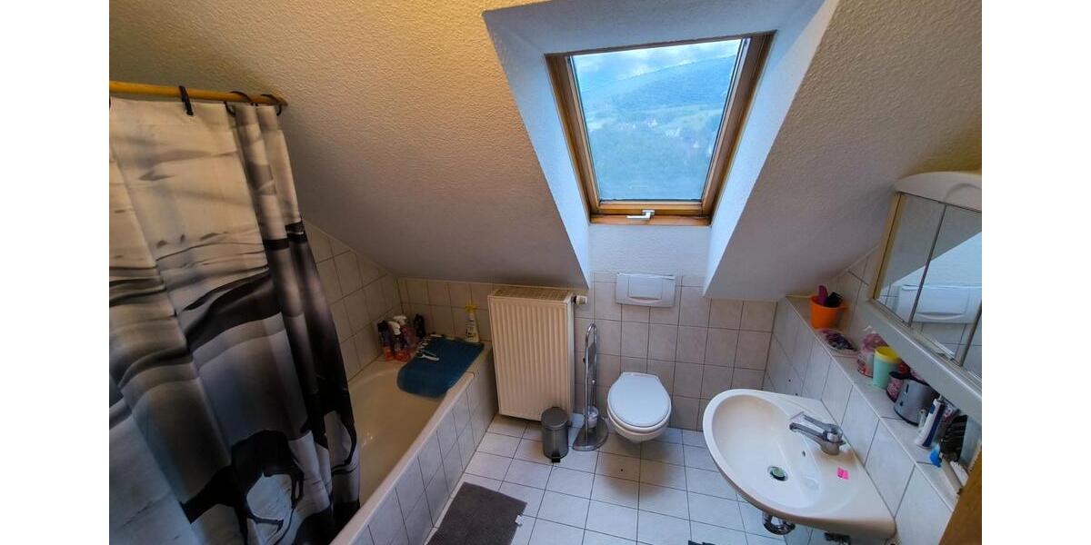 Dachgeschoßwohnung Offenhausen - 3 Zimmer, 65 m&sup2;, 175.000&euro; | Angebot:24292127