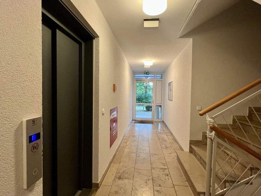 2-Zi.-ETW mit Südbalkon in ER-Büchenbach...ruhige Wohnlage 2 zimmer