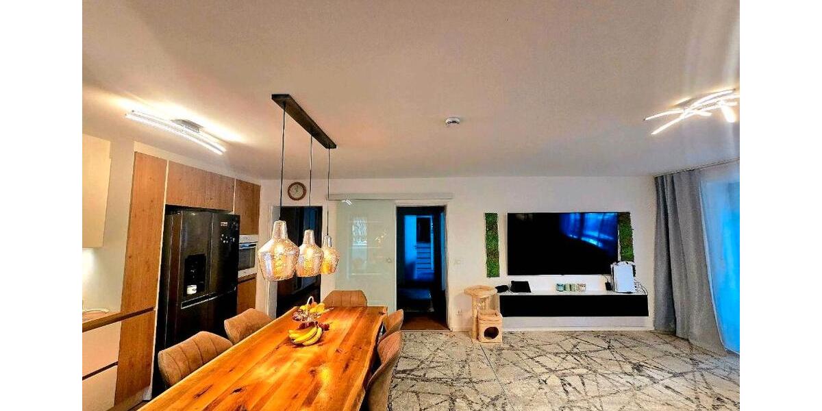 Hochparterre Nürnberg Gebersdorf - 4 Zimmer, 100 m&sup2;, 465.000&euro; | Angebot:26700305