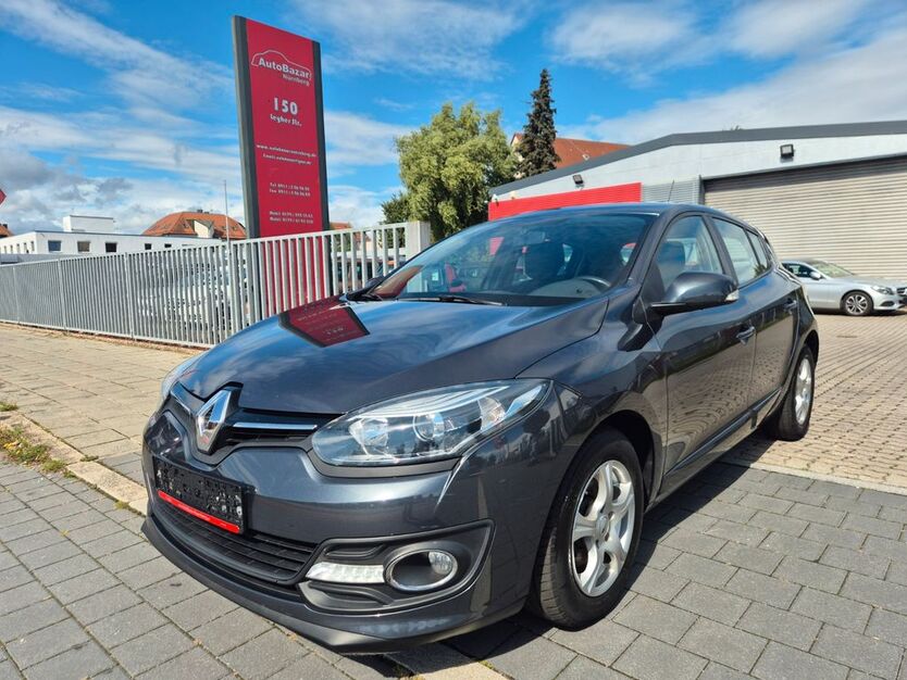 Renault Megane 216.000 km 3.999 € Nürnberg 90431