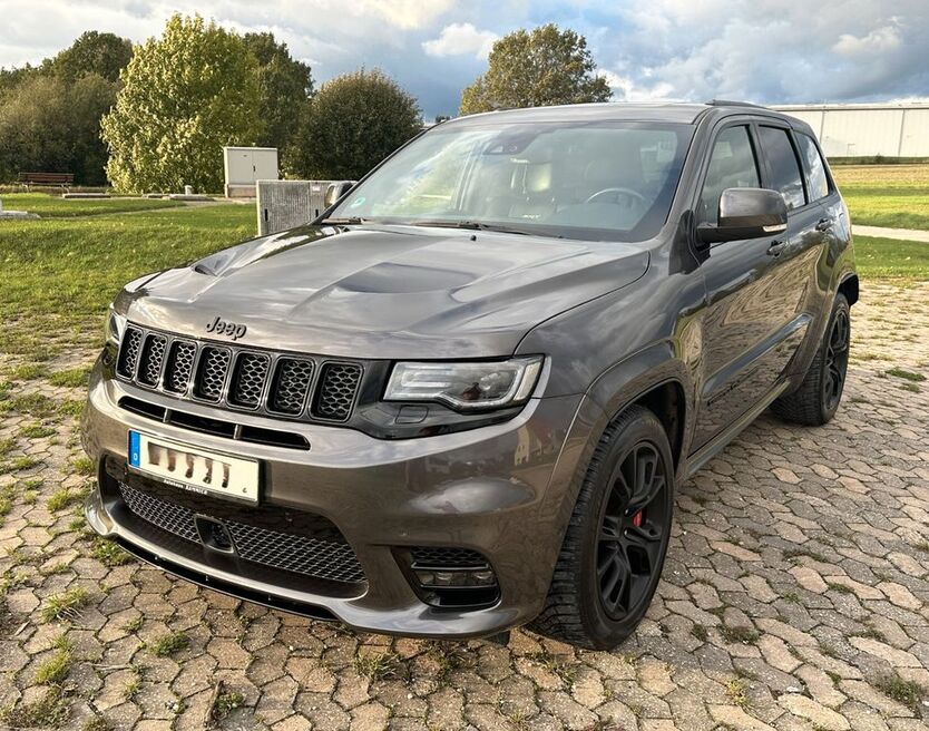 Grand Cherokee