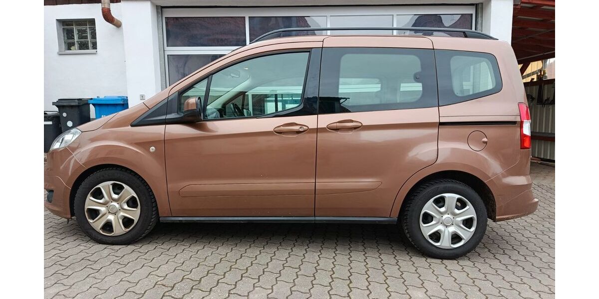 Ford Tourneo Courier 136.115 km 5.999 &euro; Allersberg 90584