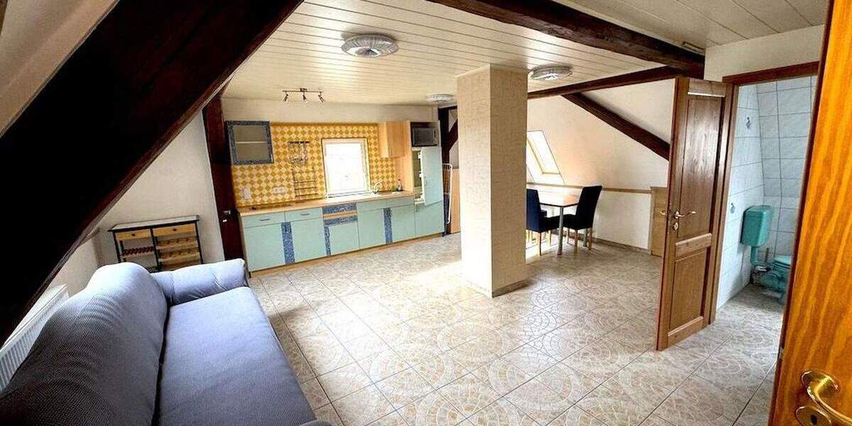 Doppelhaushälfte Lauf Heuchling - 8 Zimmer, 180 m&sup2;, 385.000&euro; | Angebot:25713719