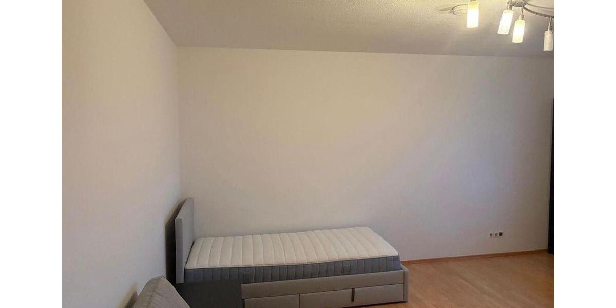 Etagenwohnung Nürnberg Erlenstegen - 1.5 Zimmer, 33 m&sup2;, 670&euro; | Angebot:26409611