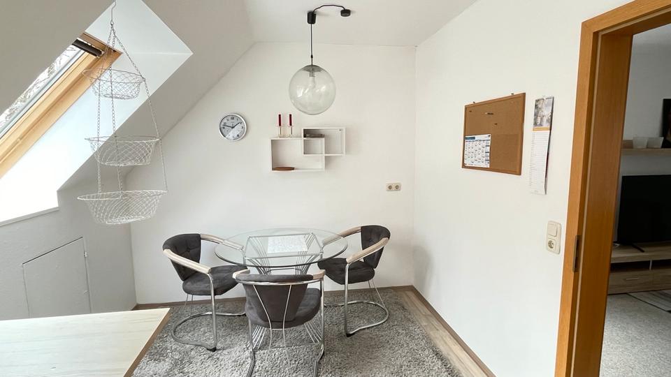 2 Zimmer Wohnung 57qm, möbliert, ab 15.3.2026 2 zimmer