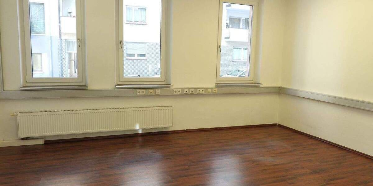 Gewerbeobjekt Nürnberg St Peter - 4 Zimmer, 100 m&sup2;, 1.200&euro; | Angebot:25566600