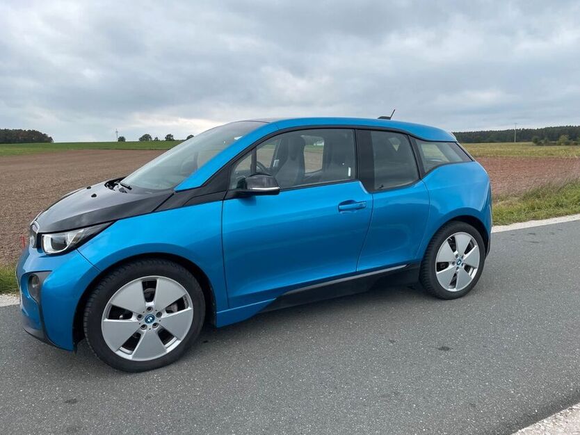 i3