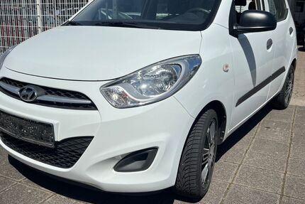 Hyundai i10 57.600 km 3.350 &euro; Nürnberg 90439