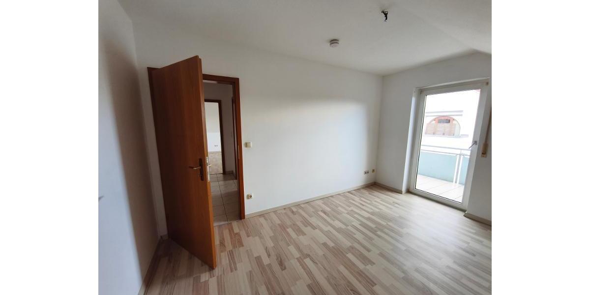 3 Zi. Wohnung (Nr. 6) im DG (2. OG) mit Balkon und Garage - Etagenwohnung Erlangen OT Dechsendorf | Angebot:24315669