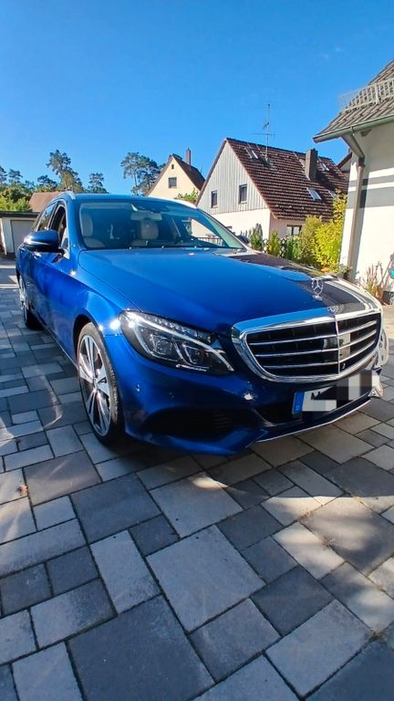 Mercedes-Benz C 250 209.200 km 15.600 € Roth 91154
