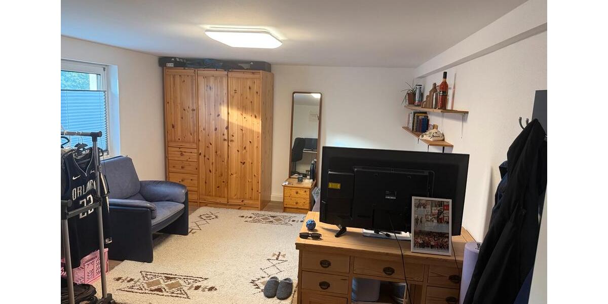 Einfamilienhaus Uttenreuth - 7 Zimmer, 181 m&sup2;, 1.999&euro; | Angebot:27614404