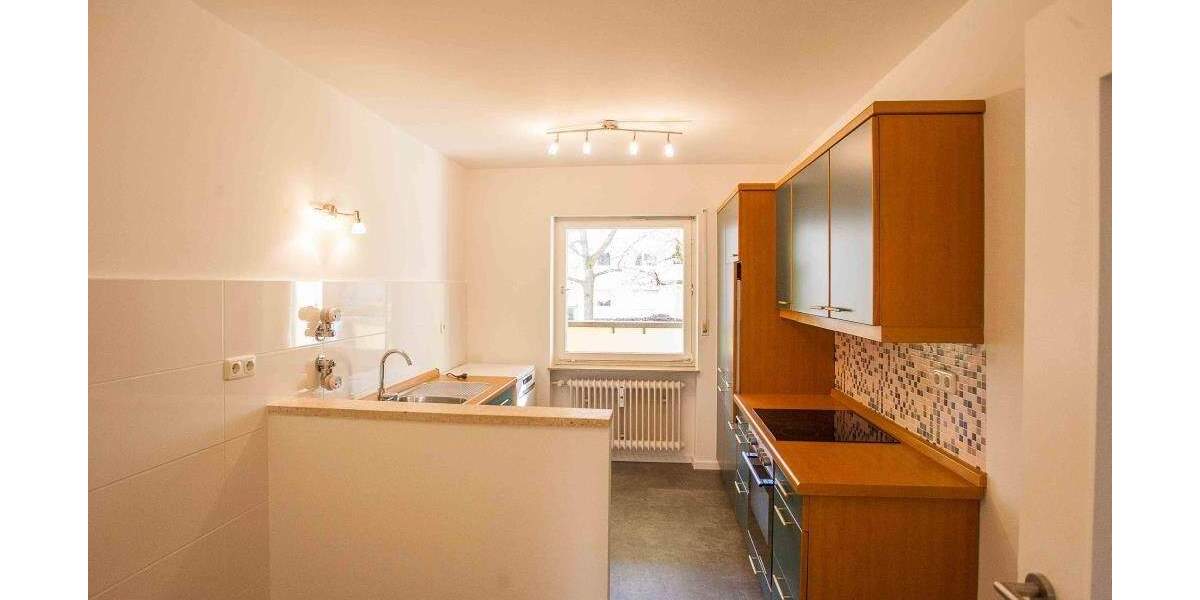 Etagenwohnung Erlangen Sieglitzhof - 2 Zimmer, 63 m&sup2;, 242.000&euro; | Angebot:24219280