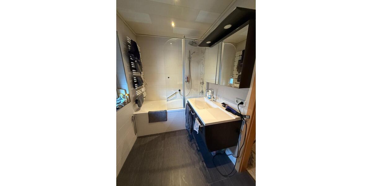 Modernes Einfamilienhaus mit Garten, Solar- & Photovoltaikanlage 6 zimmer