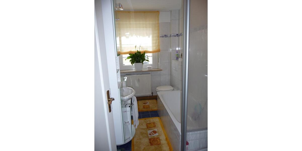 Etagenwohnung Forchheim - 3 Zimmer, 87 m&sup2;, 950&euro; | Angebot:27609540