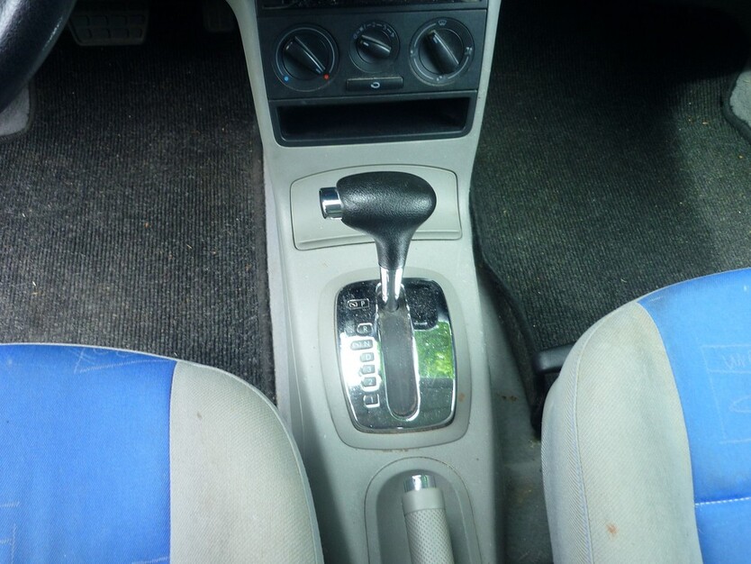 VW Lupo 212.942 km 2.599 € Roth 91154
