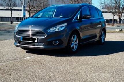 Ford S-Max 198.000 km 10.900 &euro; Nürnberg 90478