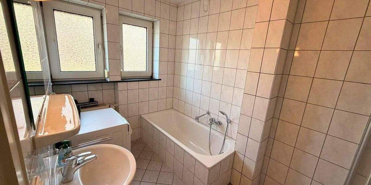 Etagenwohnung Herzogenaurach - 4 Zimmer, 98 m&sup2;, 345.000&euro; | Angebot:25820155