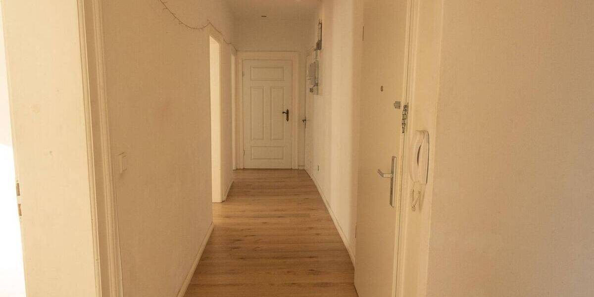 Etagenwohnung Nürnberg Sündersbühl - 4 Zimmer, 96 m&sup2;, 1.250&euro; | Angebot:26434460