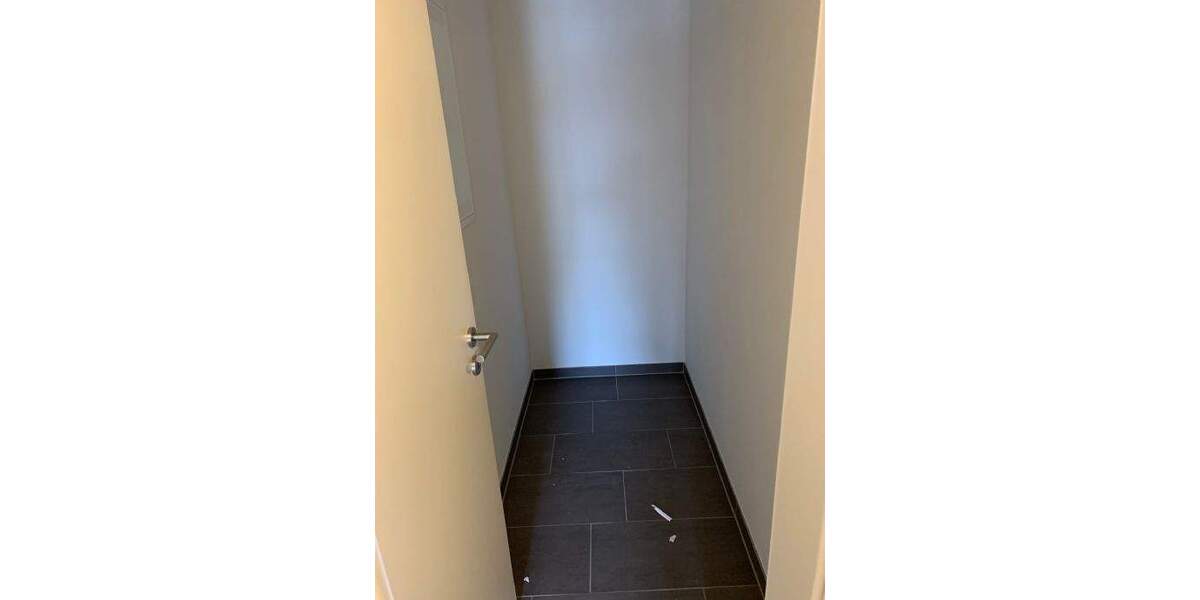 Etagenwohnung Fürth Weststadt - 4 Zimmer, 97 m&sup2;, 1.600&euro; | Angebot:26453149