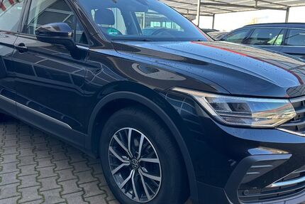 VW Tiguan 206.716 km 17.999 &euro; Zirndorf 90513