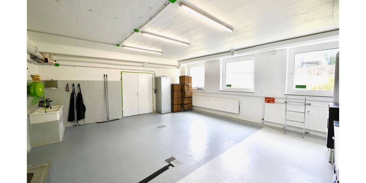 Gewerbeobjekt Cadolzburg - 3 Zimmer, 833&euro; | Angebot:25664508