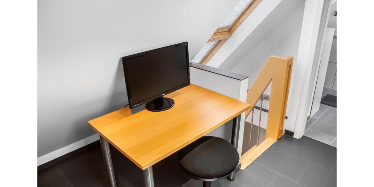 Dachgeschoßwohnung Nürnberg Gebersdorf - 1 Zimmer, 23 m&sup2;, 580&euro; | Angebot:25440147