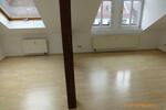 Dachgeschoßwohnung Nürnberg Herrnhütte - 2 Zimmer, 80 m&sup2;, 1.015&euro; | Angebot:27540103