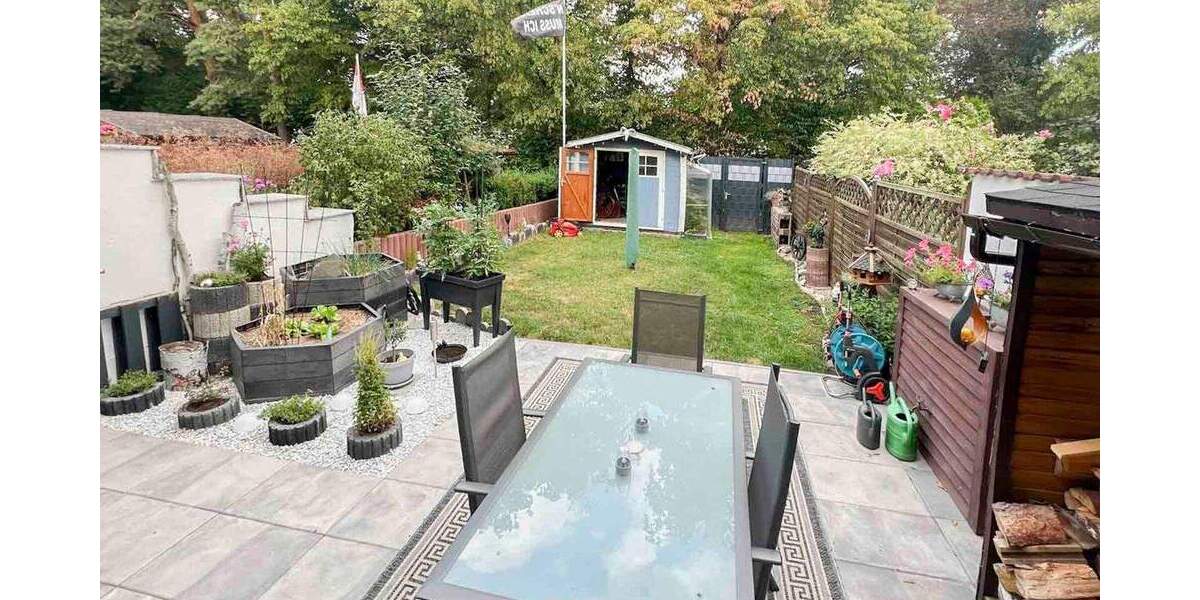 Platz für die ganze Familie - gepflegtes Reihenmittelhaus mit 6 Zimmern 6 zimmer