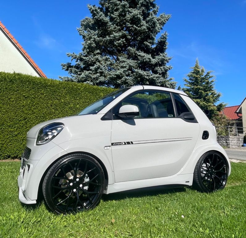 Smart ForTwo 9.933 km 46.499 € Gräfenberg 91322