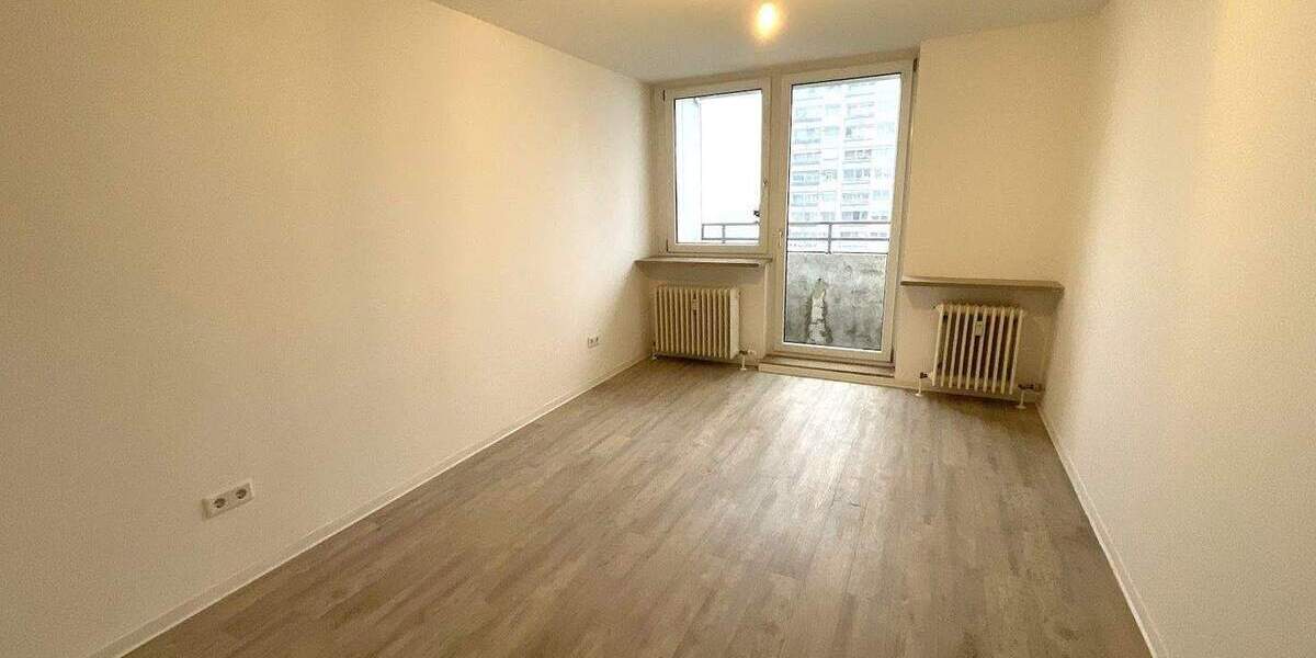 3-Zimmer-Wohnung mit Balkon, Lift und TG-Stellplatz 3 zimmer