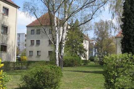 Wohnung Erlangen Am Anger - 3 Zimmer, 49 m&sup2;, 465&euro; | Angebot:27590029