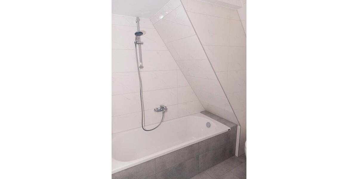 Etagenwohnung Nürnberg Almoshof - 2 Zimmer, 68 m&sup2;, 880&euro; | Angebot:26365048