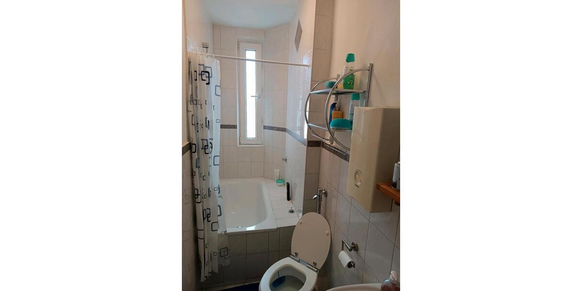 Dachgeschoßwohnung Nürnberg Hasenbuck - 3 Zimmer, 65 m&sup2;, 936&euro; | Angebot:26413601