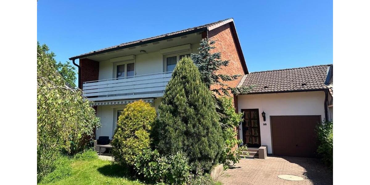 Einfamilienhaus Nürnberg Altenfurt - 5 Zimmer, 130 m&sup2;, 650.000&euro; | Angebot:25755555