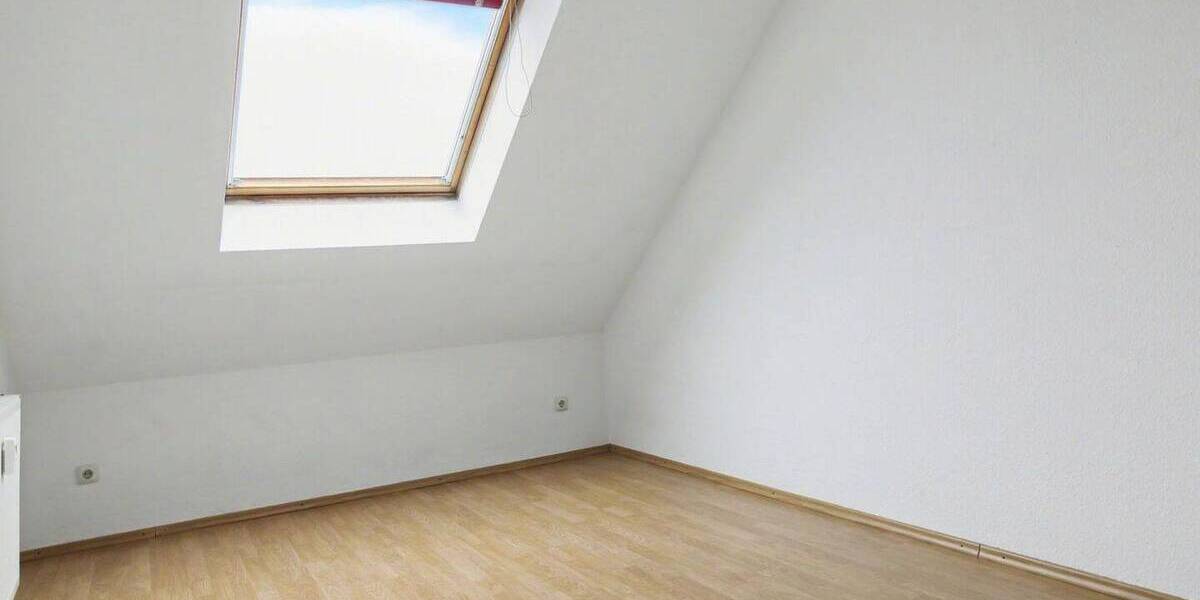 Etagenwohnung Nürnberg Schweinau - 2 Zimmer, 62 m&sup2;, 205.000&euro; | Angebot:26245187