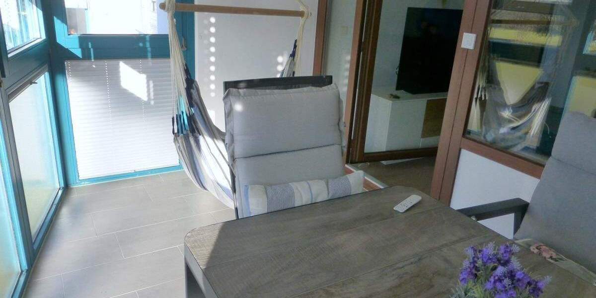 ENTSPANNUNG PUR! Moderne, helle 3 ZW (3. OG, Lift) mit Wintergarten, EBKü., TG-Stellplatz in ruhiger, grüner Lage direkt am Volkspark Marienberg. 3 zimmer