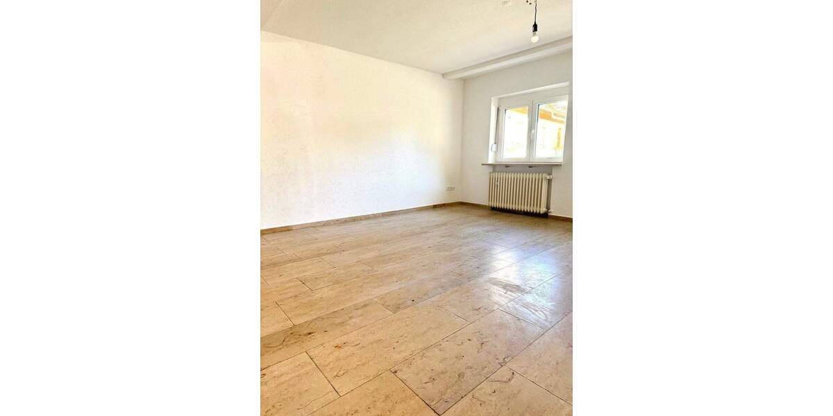 +++HAUS AUF DREI EBENEN MIT EINER DACHTERRASSE IN RUHIGER LAGE IN WEIHERHOF+++ 6 zimmer