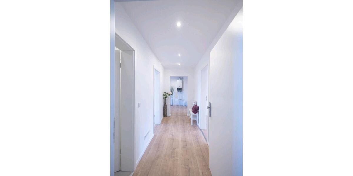 Etagenwohnung Nürnberg Sankt Leonhard - 4 Zimmer, 105 m&sup2;, 369.000&euro; | Angebot:26223967