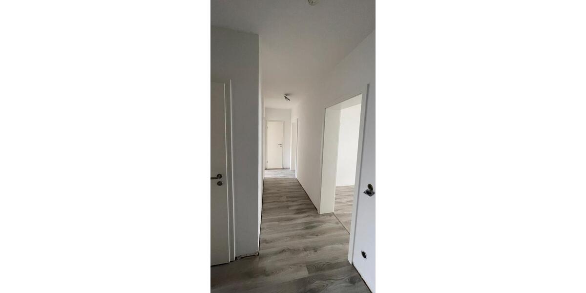 Hochparterre Nürnberg Schnepfenreuth - 3 Zimmer, 79 m&sup2;, 950&euro; | Angebot:27609515