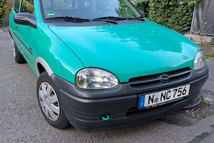 Opel Corsa 176.000 km 1.090 &euro; Stein 90547