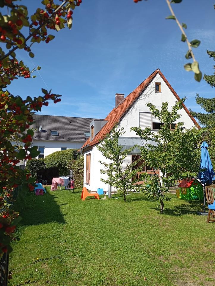 Haus mit großem Grundstück – kernsanierungsbedürftig