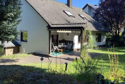 Familientraum in naturverbundener Lage, kleiner Wald inklusive! 4 zimmer