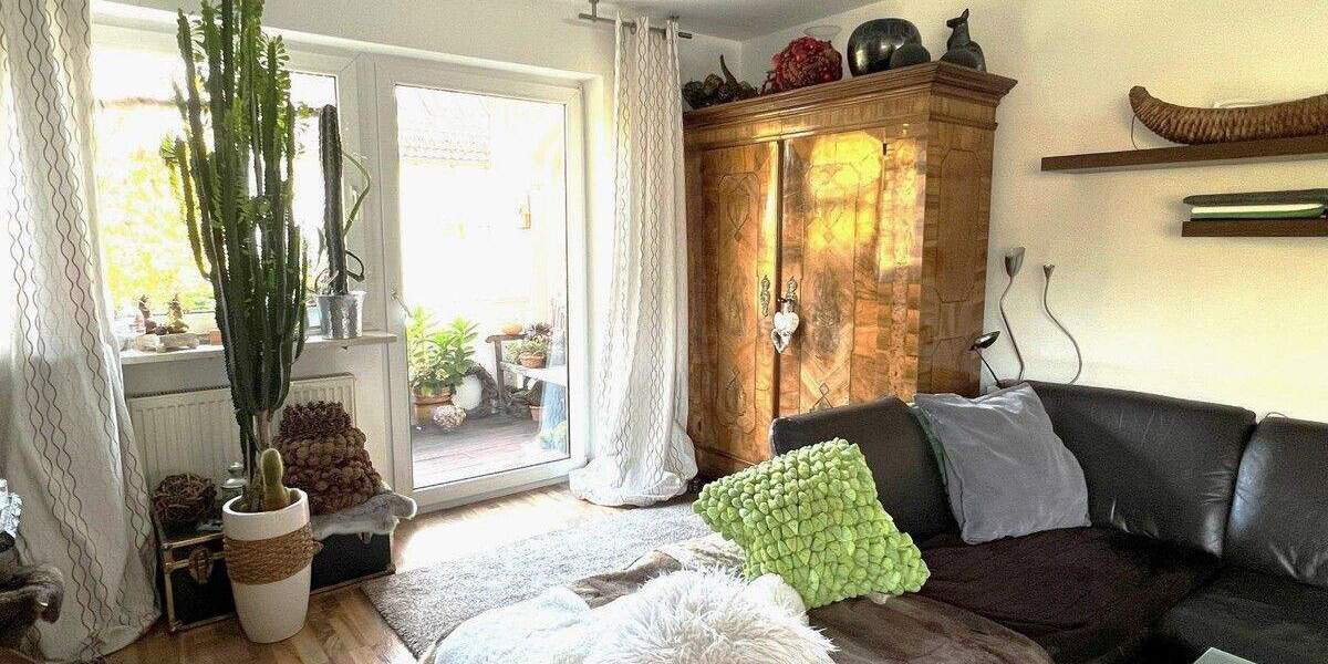 Großzügige 3-Zimmer-Eigentumswohnung mit Garage und 2 Stellplätzen 3 zimmer