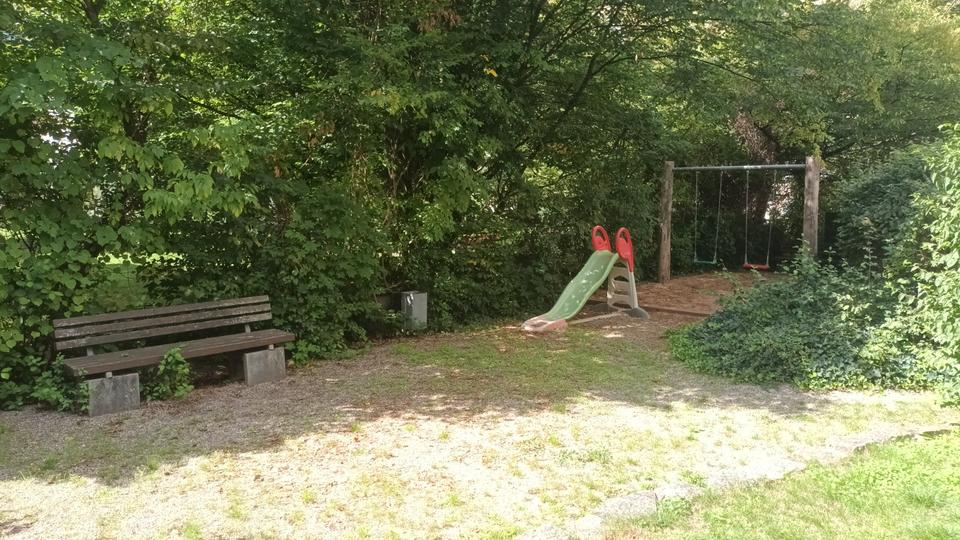 Sonnige 3-Zimmer-Wohnung mit Balkon und Tiefgarage 3 zimmer