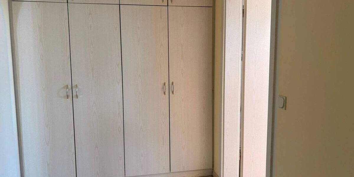 Etagenwohnung Nürnberg Gaismannshof - 4 Zimmer, 145 m&sup2;, 1.950&euro; | Angebot:26863508