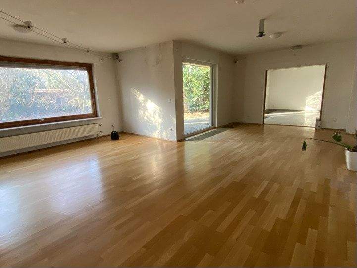 Einfamilienhaus Fürth Unterfarrnbach - 7 Zimmer, 198 m&sup2;, 596.000&euro; | Angebot:25670928