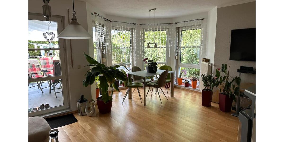 Reihenhaus Roßtal - 6 Zimmer, 127 m&sup2;, 599.000&euro; | Angebot:27299085