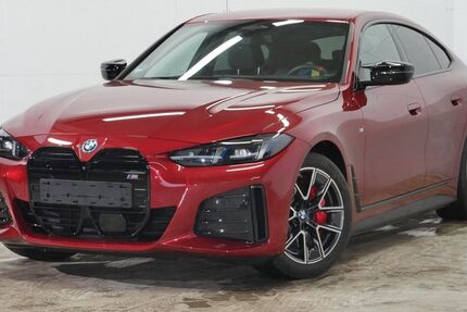 BMW i4 9.100 km 50.290 &euro; Buchschwabach bei Nürnberg 90574