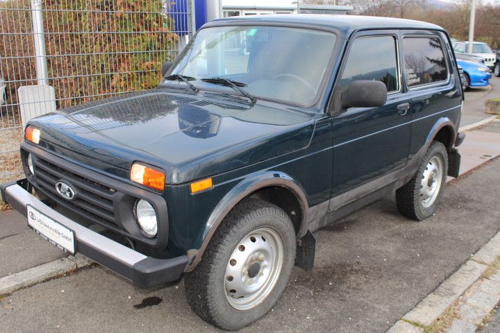 Lada Taiga 74.366 km 5.990 &euro; Schnaittach 91220